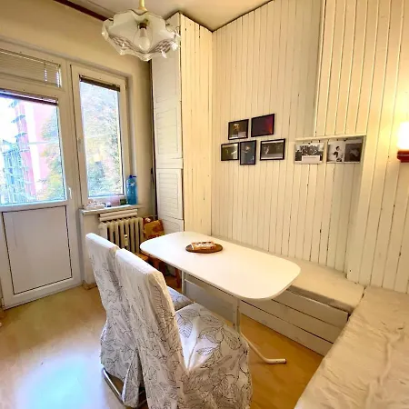Appartement Theatre Comedy Club *